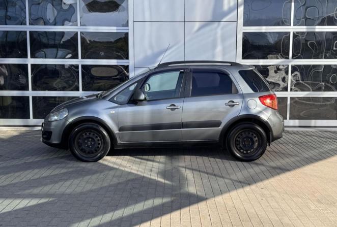 Suzuki SX4 I (Classic) Рестайлинг с пробегом 2010 года, цена 650 000 рублей, 286488 км, хэтчбек, Автокод Объявления