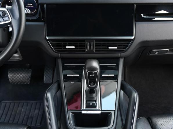 Porsche Cayenne III с пробегом 2018 года, цена 4 498 000 рублей, 144932 км, внедорожник, Автокод Объявления