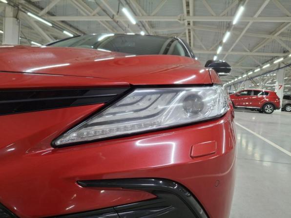 Toyota Camry VIII (XV70) Рестайлинг с пробегом 2021 года, цена 3 350 000 рублей, 114988 км, седан, Автокод Объявления