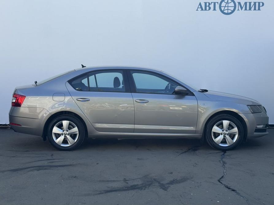 Skoda Octavia III (A7) Рестайлинг Москва  - изображение 4
