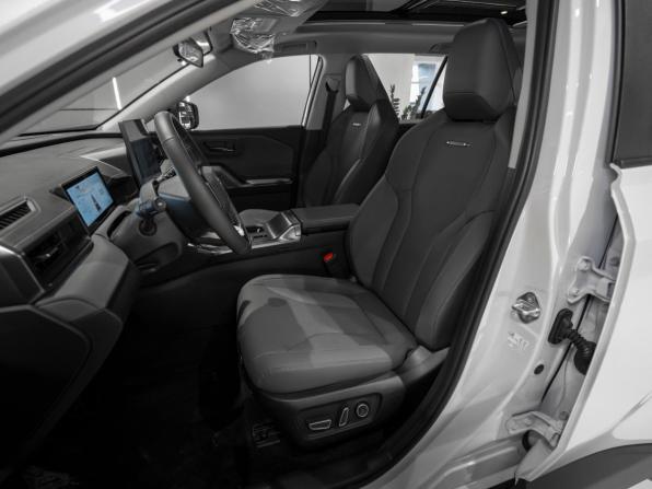 Toyota RAV4 VI (XA60) с пробегом 2026 года, цена 4 150 000 рублей, 9 км, внедорожник, Автокод Объявления