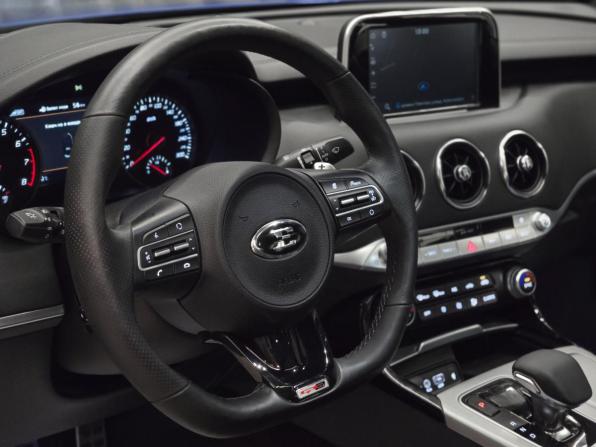 Kia Stinger I с пробегом 2018 года, цена 2 599 000 рублей, 95000 км, лифтбек, Автокод Объявления