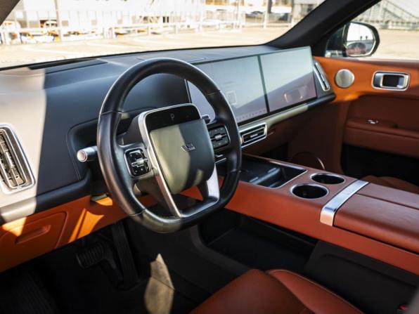 Li Auto (Lixiang) L9 I с пробегом 2023 года, цена 6 129 000 рублей, 65665 км, внедорожник, Автокод Объявления