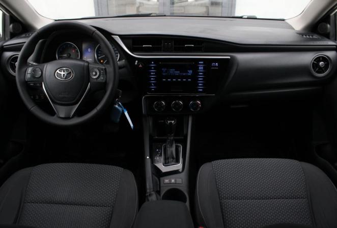 Toyota Corolla XI (E160 E170 E180) с пробегом 2016 года, цена 1 205 000 рублей, 212518 км, седан, Автокод Объявления