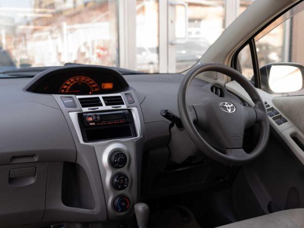 Toyota Vitz II (XP90) с пробегом 2009 года, цена 650 000 рублей, 175318 км, хэтчбек, Автокод Объявления