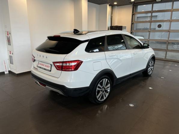 Lada (ВАЗ) Vesta I с пробегом 2021 года, цена 1 468 000 рублей, 56303 км, универсал, Автокод Объявления