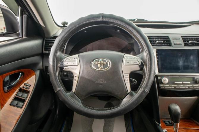 Toyota Camry VI (XV40) Рестайлинг с пробегом 2011 года, цена 1 299 000 рублей, 283000 км, седан, Автокод Объявления