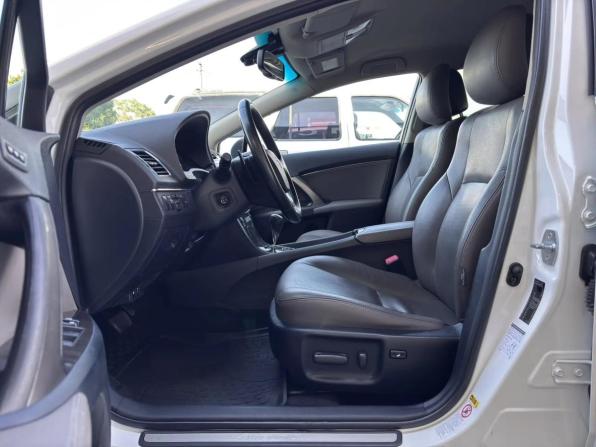 Toyota Avensis III Рестайлинг с пробегом 2012 года, цена 1 470 000 рублей, 169920 км, седан, Автокод Объявления