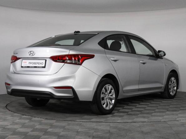 Hyundai Solaris II с пробегом 2017 года, цена 1 020 000 рублей, 168155 км, седан, Автокод Объявления