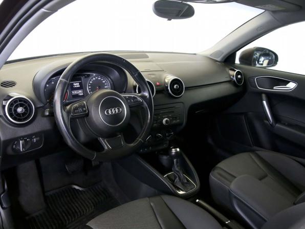 Audi A1 I (8X) с пробегом 2012 года, цена 845 000 рублей, 161386 км, хэтчбек, Автокод Объявления
