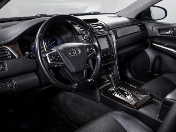 Toyota Camry VII (XV50) Рестайлинг с пробегом 2015 года, цена 1 960 000 рублей, 175352 км, седан, Автокод Объявления