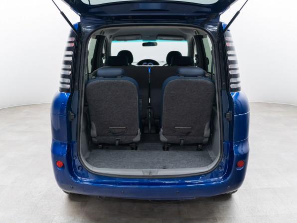 Toyota Sienta I с пробегом 2004 года, цена 600 000 рублей, 183250 км, компактвэн, Автокод Объявления