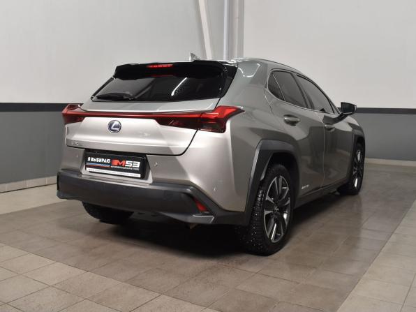 Lexus UX I с пробегом 2019 года, цена 3 599 995 рублей, 93168 км, внедорожник, Автокод Объявления
