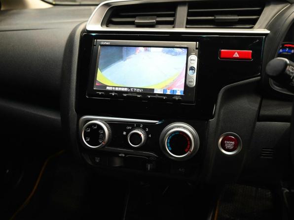 Honda Fit III с пробегом 2013 года, цена 899 000 рублей, 176262 км, хэтчбек, Автокод Объявления