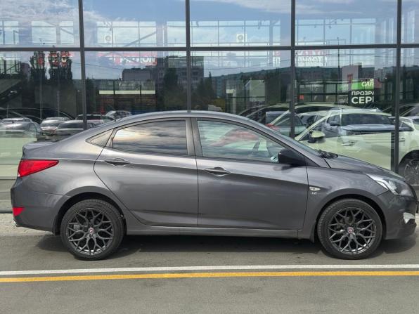 Hyundai Solaris I Рестайлинг с пробегом 2016 года, цена 930 000 рублей, 226237 км, седан, Автокод Объявления