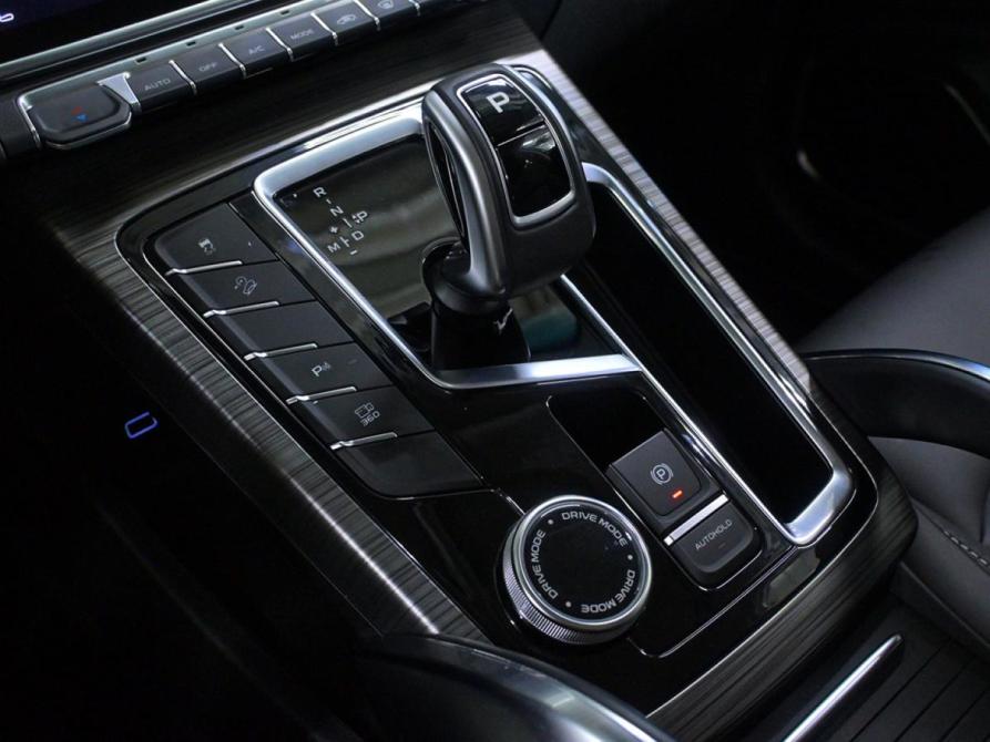 Geely Atlas Pro Москва  - изображение 13