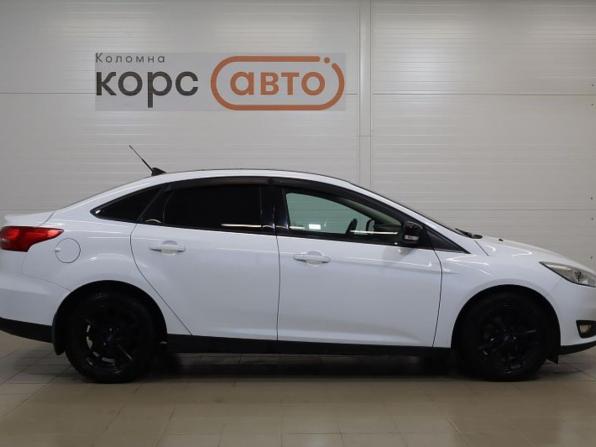Ford Focus III Рестайлинг с пробегом 2017 года, цена 882 700 рублей, 168073 км, седан, Автокод Объявления