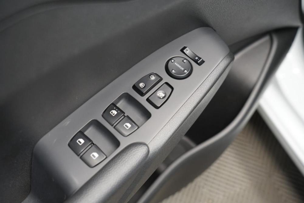 Hyundai Solaris II Рестайлинг Крым  - изображение 11