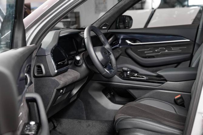 Новый Geely Monjaro I 2026 года, цена 4 899 990 рублей, внедорожник, Автокод Объявления