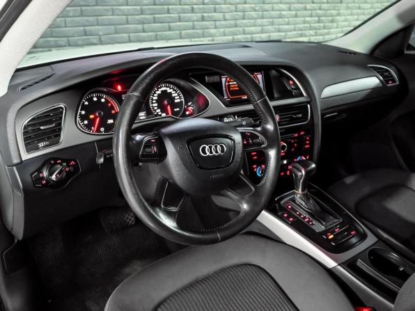 Audi A4 IV (B8) Рестайлинг с пробегом 2012 года, цена 1 200 000 рублей, 170582 км, седан, Автокод Объявления