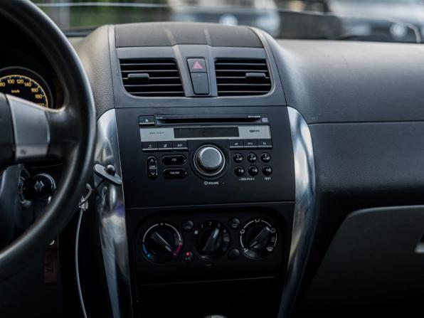 Suzuki SX4 I (Classic) Рестайлинг с пробегом 2012 года, цена 854 000 рублей, 102571 км, хэтчбек, Автокод Объявления