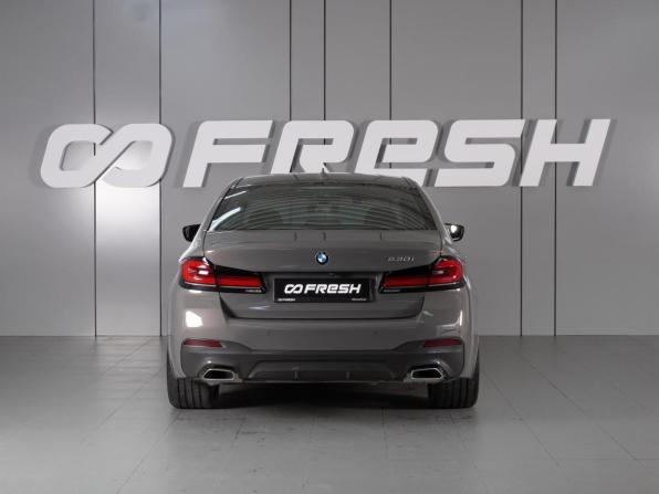 BMW 5 серии VII (G30/G31/G38) Рестайлинг с пробегом 2022 года, цена 5 480 000 рублей, 29210 км, седан, Автокод Объявления