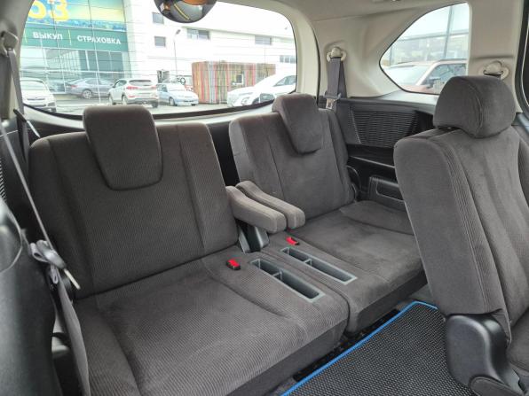 Honda Freed I Рестайлинг с пробегом 2011 года, цена 1 050 000 рублей, 154205 км, компактвэн, Автокод Объявления
