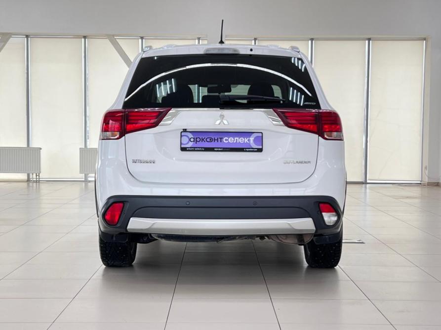 Mitsubishi Outlander III Рестайлинг 2 Волгоград  - изображение 8