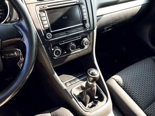 Volkswagen Golf VI с пробегом 2010 года, цена 685 000 рублей, 295977 км, хэтчбек, Автокод Объявления