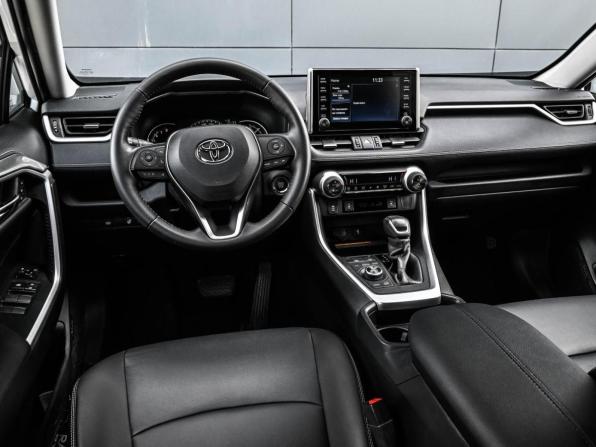 Toyota RAV4 V (XA50) с пробегом 2021 года, цена 4 334 000 рублей, 5038 км, внедорожник, Автокод Объявления