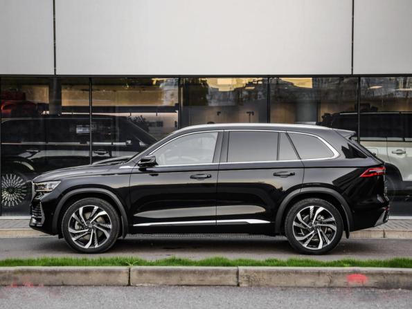 Geely Monjaro I с пробегом 2022 года, цена 3 099 000 рублей, 17600 км, внедорожник, Автокод Объявления