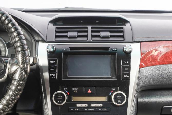 Toyota Camry VII (XV50) с пробегом 2013 года, цена 1 899 000 рублей, 280000 км, седан, Автокод Объявления