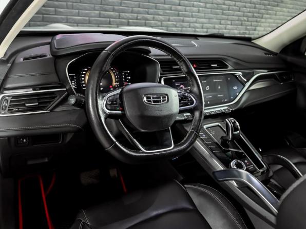Geely Atlas Pro с пробегом 2022 года, цена 1 735 000 рублей, 127732 км, внедорожник, Автокод Объявления