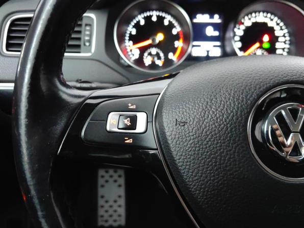 Volkswagen Jetta VI Рестайлинг с пробегом 2016 года, цена 1 219 000 рублей, 181491 км, седан, Автокод Объявления