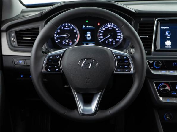Hyundai Sonata VII (LF) Рестайлинг с пробегом 2017 года, цена 1 779 050 рублей, 125036 км, седан, Автокод Объявления