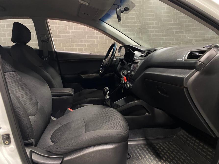 Kia Rio III Челябинск  - изображение 9