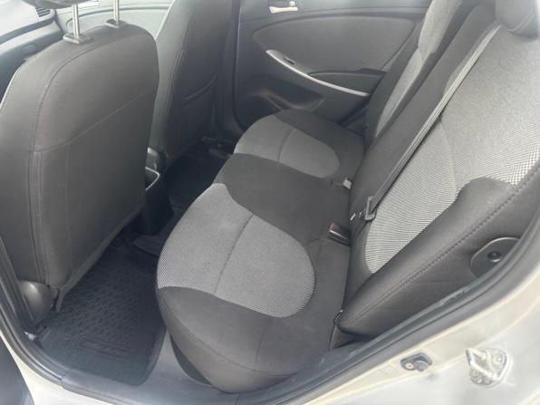 Hyundai Solaris I с пробегом 2012 года, цена 649 900 рублей, 185502 км, хэтчбек, Автокод Объявления