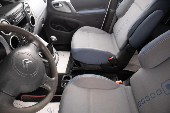 Citroen Berlingo I Рестайлинг с пробегом 2011 года, цена 629 000 рублей, 176000 км, фургон, Автокод Объявления