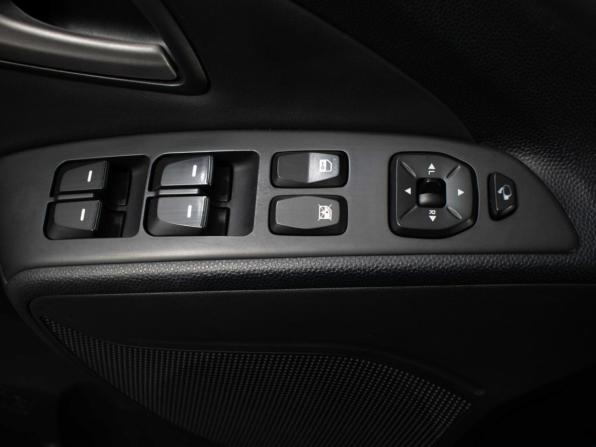 Hyundai ix35 I с пробегом 2012 года, цена 1 137 000 рублей, 204408 км, внедорожник, Автокод Объявления