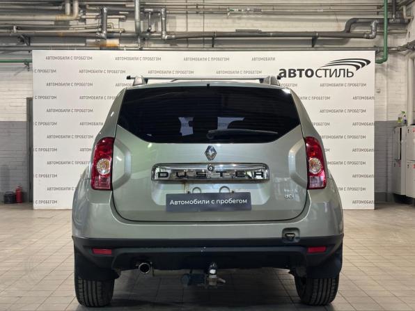 Renault Duster I с пробегом 2015 года, цена 749 000 рублей, 267098 км, внедорожник, Автокод Объявления