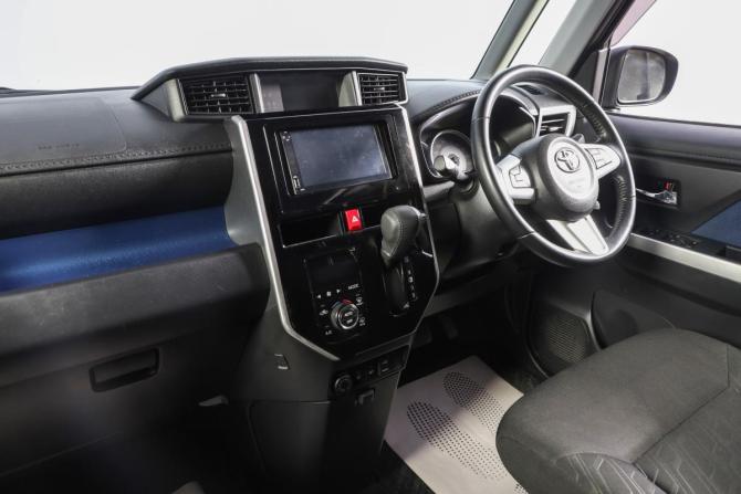 Toyota Roomy I с пробегом 2018 года, цена 1 139 000 рублей, 97224 км, микровэн, Автокод Объявления