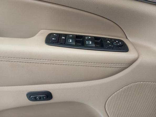 Jeep Grand Cherokee IV (WK2) с пробегом 2011 года, цена 1 316 500 рублей, 244133 км, внедорожник, Автокод Объявления