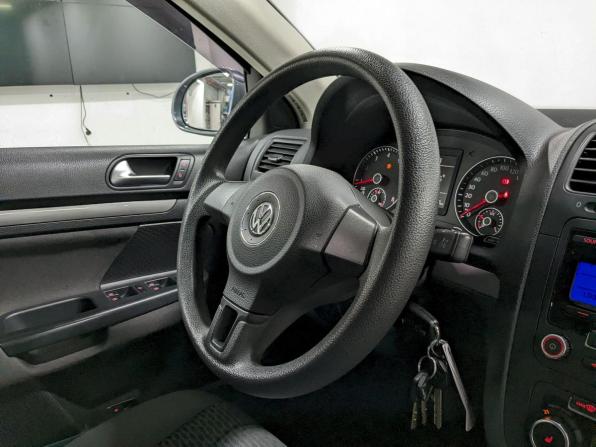 Volkswagen Jetta V с пробегом 2010 года, цена 790 000 рублей, 176728 км, седан, Автокод Объявления