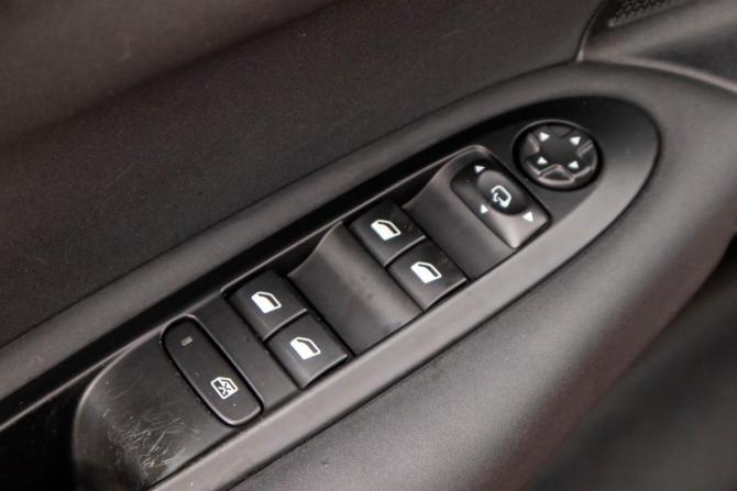 Citroen C4 II с пробегом 2012 года, цена 749 000 рублей, 123000 км, хэтчбек, Автокод Объявления