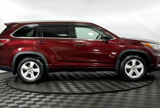 Toyota Highlander III (XU50) с пробегом 2014 года, цена 2 850 000 рублей, 183809 км, внедорожник, Автокод Объявления