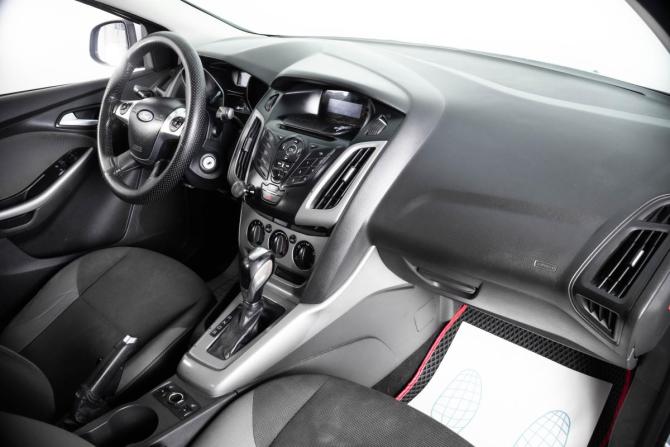 Ford Focus III с пробегом 2012 года, цена 649 000 рублей, 180000 км, седан, Автокод Объявления