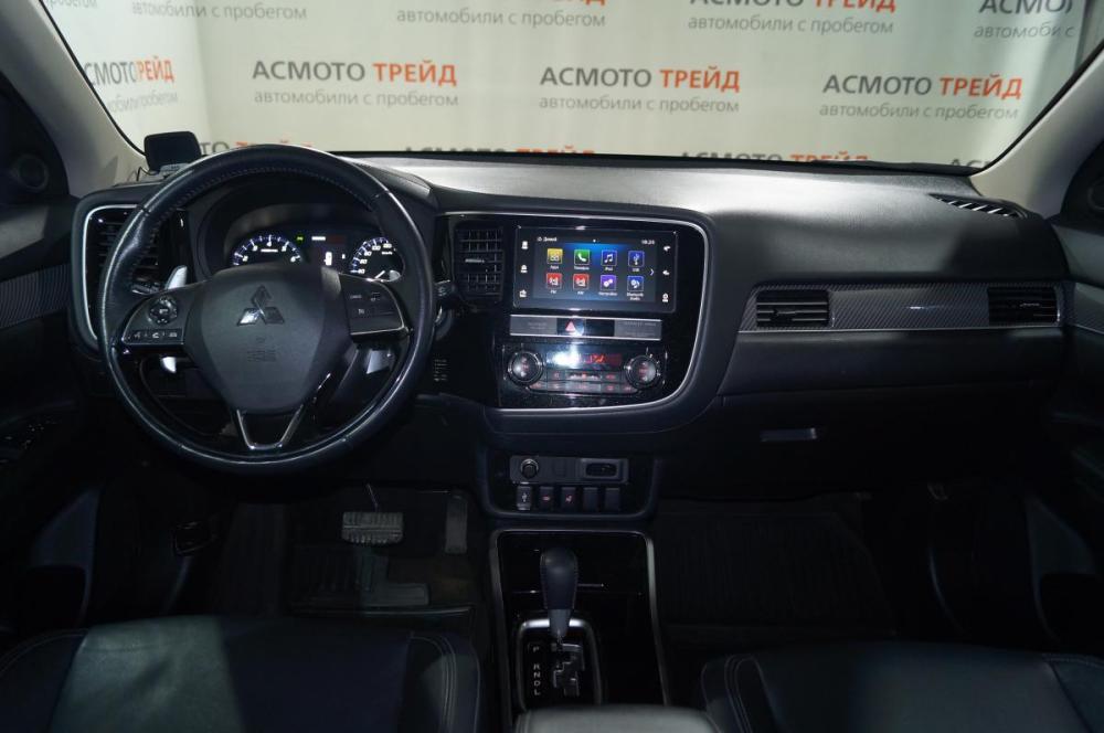 Mitsubishi Outlander III Рестайлинг 3 Екатеринбург  - изображение 12