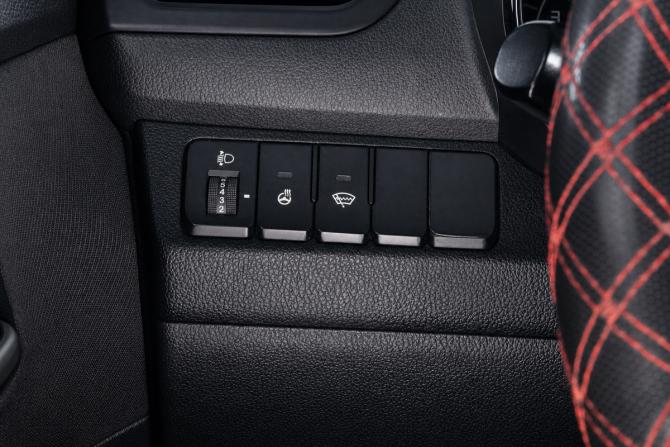 Kia Rio III Рестайлинг с пробегом 2016 года, цена 979 000 рублей, 211000 км, седан, Автокод Объявления