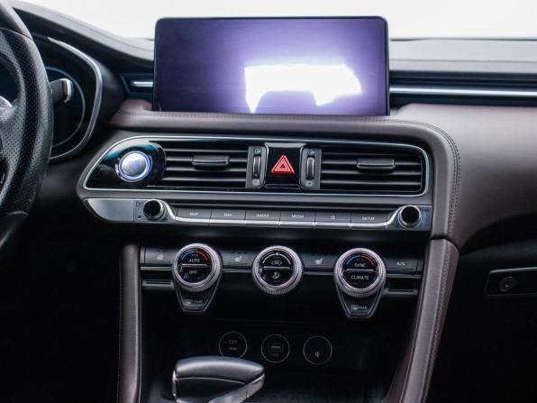 Genesis G70 I Рестайлинг с пробегом 2021 года, цена 2 980 000 рублей, 120769 км, седан, Автокод Объявления