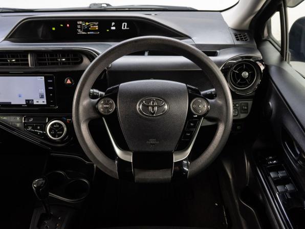Toyota Aqua I Рестайлинг 2 с пробегом 2019 года, цена 1 479 000 рублей, 111951 км, хэтчбек, Автокод Объявления